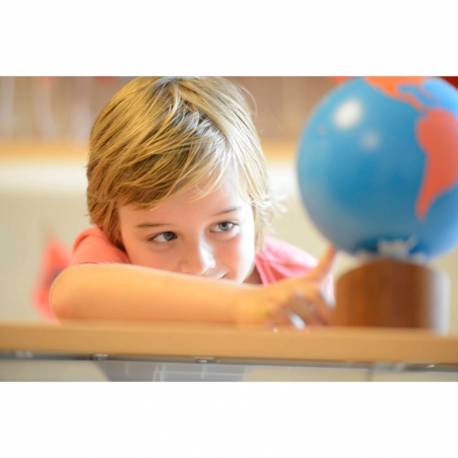 Globo Terraqueo de Colores | Geografía con Montessori