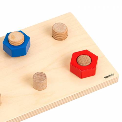 Bolts and pegs