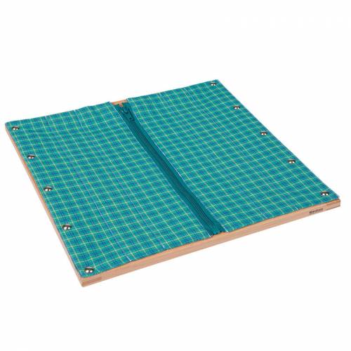 Nienhuis Montessori |  Zipping Frame