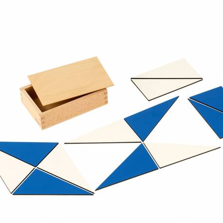 Nienhuis Montessori AMI | 12 Identical Blue Triangles